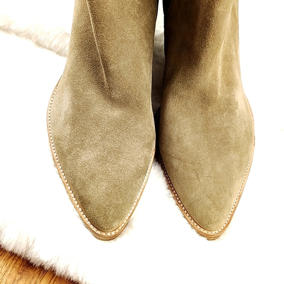 Marc Fisher Suede Bellen Ankle Boots Size 9.5 - Picture 9 of 14